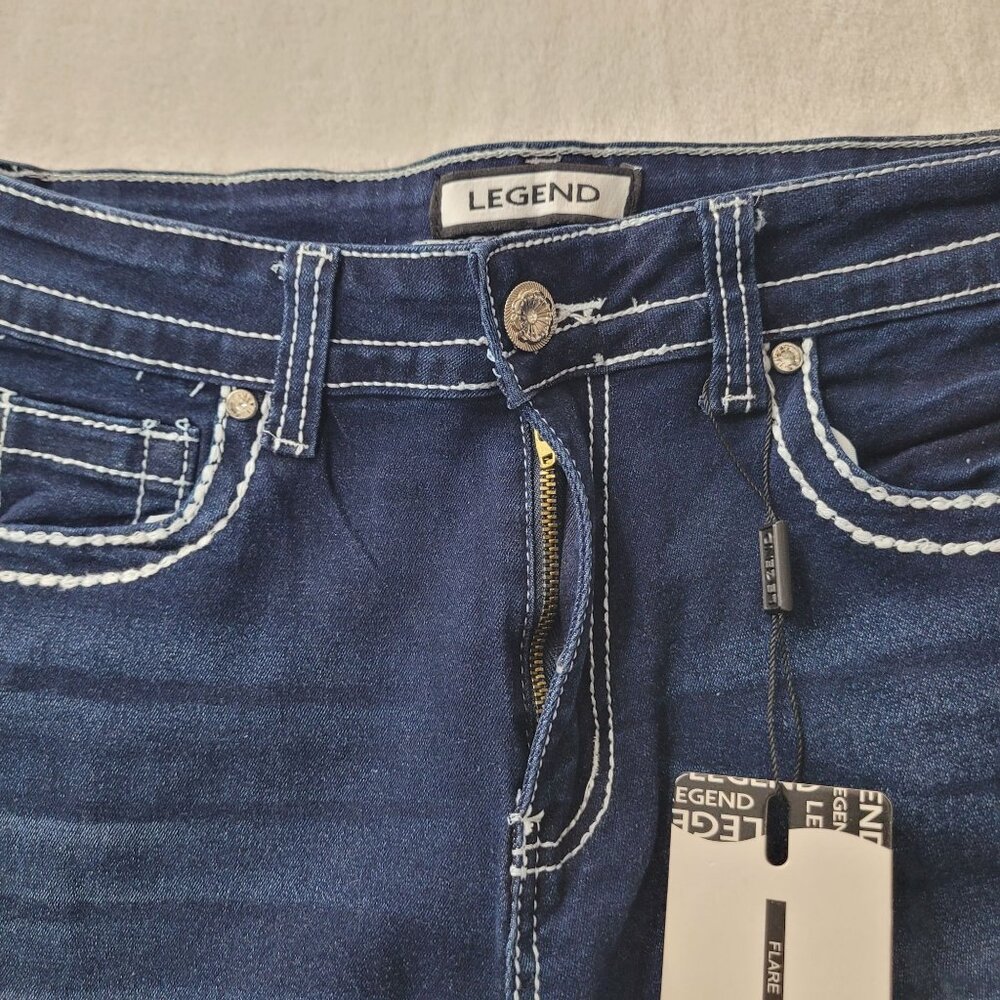 Legend Women's Dark Blue Flare Denim Jeans Size 9 NWT - Picture 5 of 12
